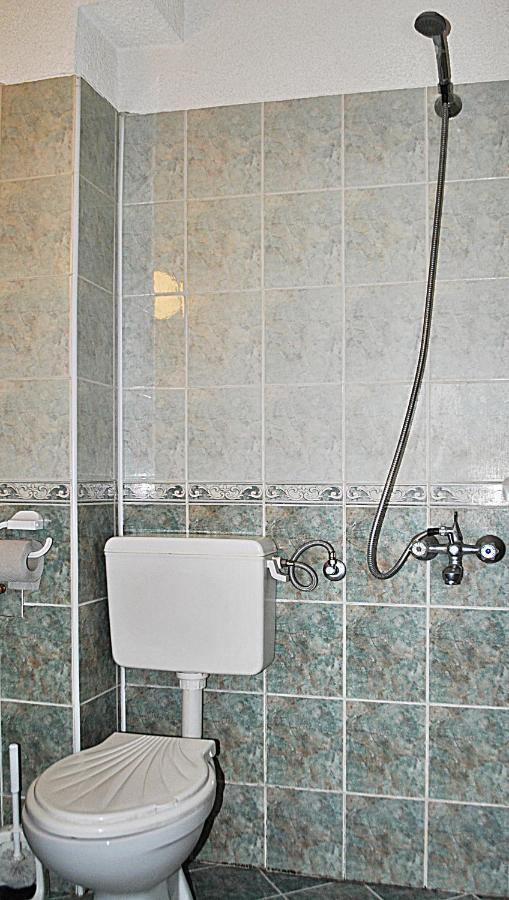 Family Hotel Zora София Экстерьер фото